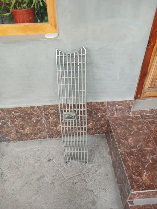 Zapchast sotiladi