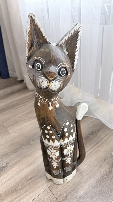 Сувенир из натурального дерева — Кошка