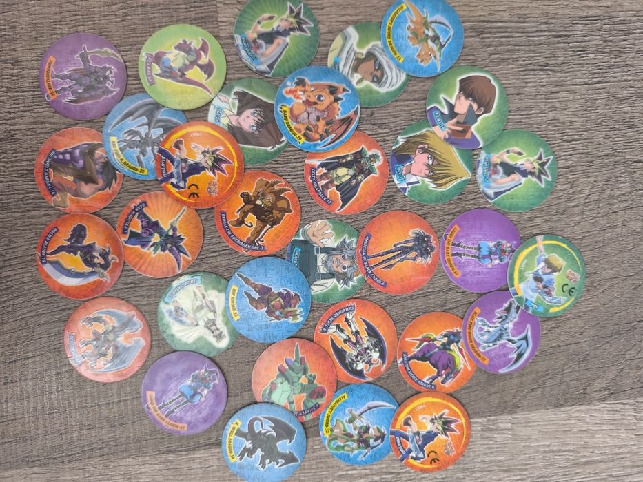 Yu-gi-oh колекция тазота като нови (Yu-gi-oh tazos) Колекция югио