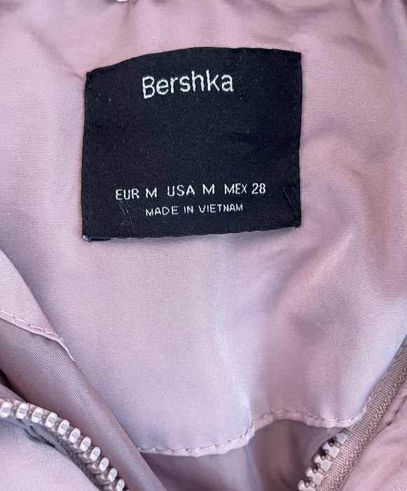 Дамско зимно яке с качулка Bershka, размер M
