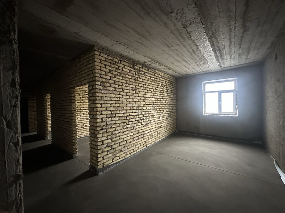 Нажмиддина Кубро 70/1V