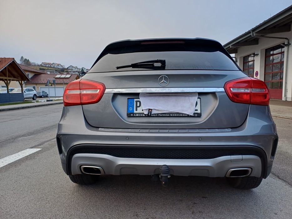 MERCEDES-BENZ GLA 2014 — imagine 3