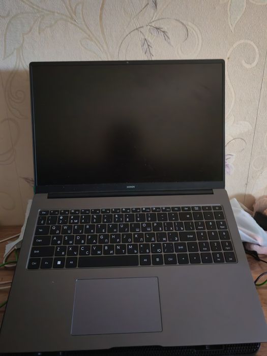Нoyтбук HONOR MagicBook X16 2025/SSD512/intel core i5 12450/intel uhd