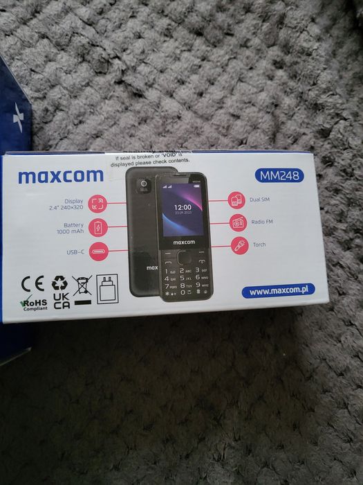 Vand telefon maxcom dual sim