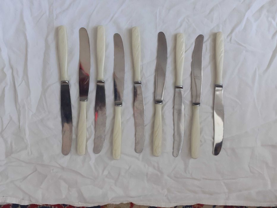 Продавам нови руски ножове за хранене - 9 броя