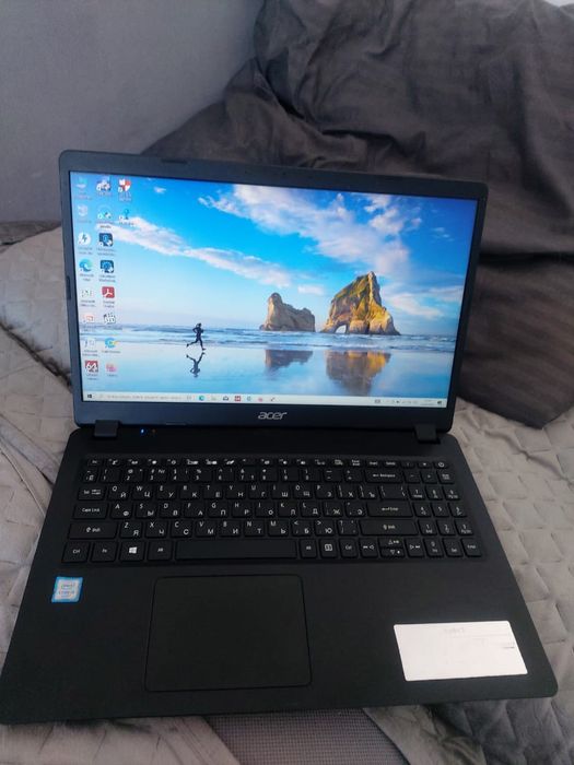 Продам шустрый ноутбук Acer core i3