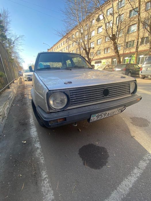 Продам  гольфа 2