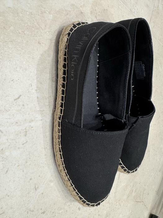 Почти нови естествена кожа 36 номер