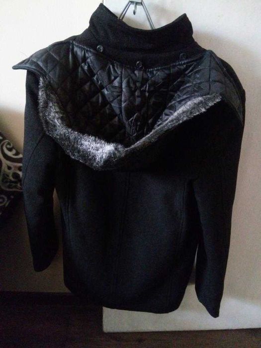 Продам мужское пальто зимнее