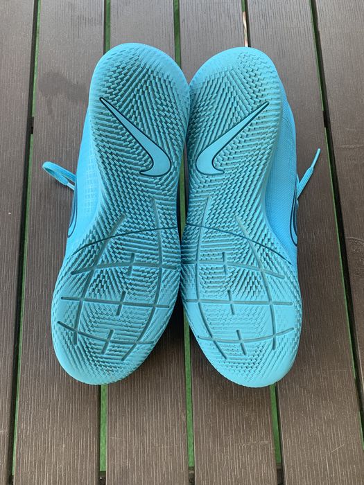 Ghete de fotbal gazon sintetic copii Adidas albi 37.5 / Nike albastri 39