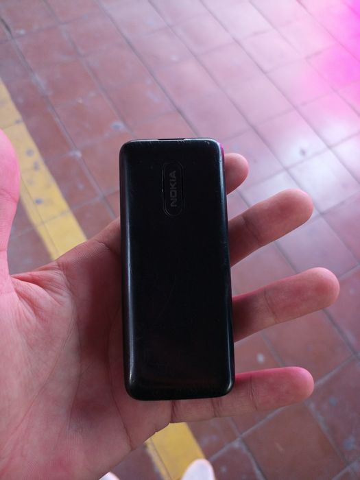 Мобил телефони сотилади Nokia 105