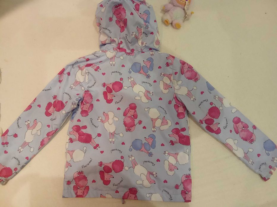 Яке за момиче 8-9г. -15 лв.