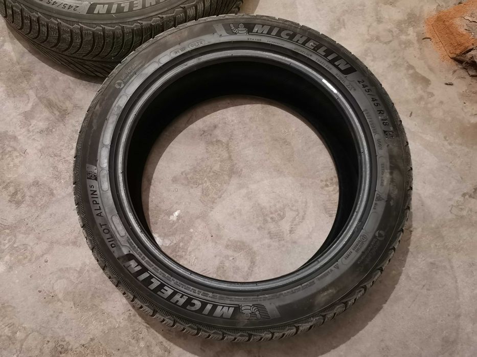 Зимни гуми Michelin Pilot Alpin 5 245/45/18