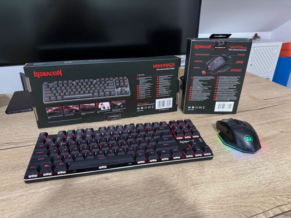 Kit periferice gaming Redragon wireless – Tastatura mecanica + Mouse