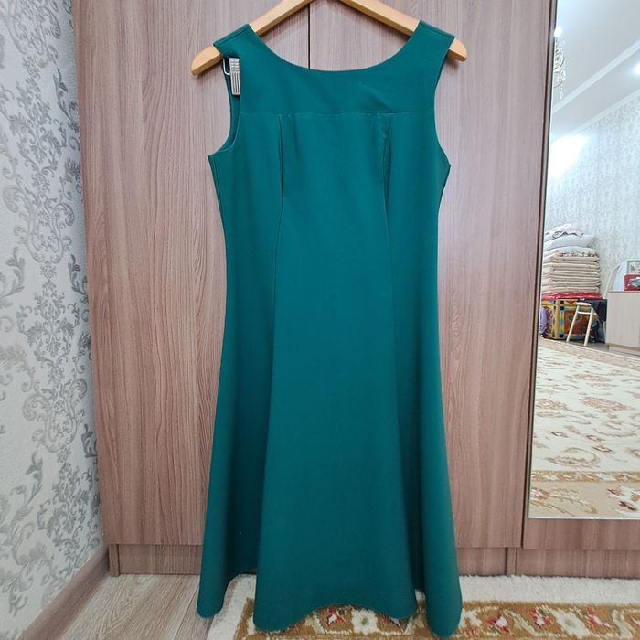 Платья по 2000 тенге