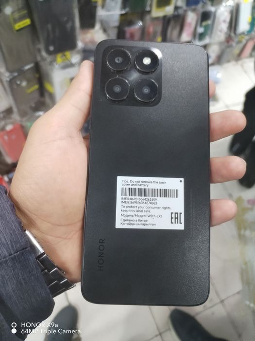 XONOR X6A  8/128 abmen bor.