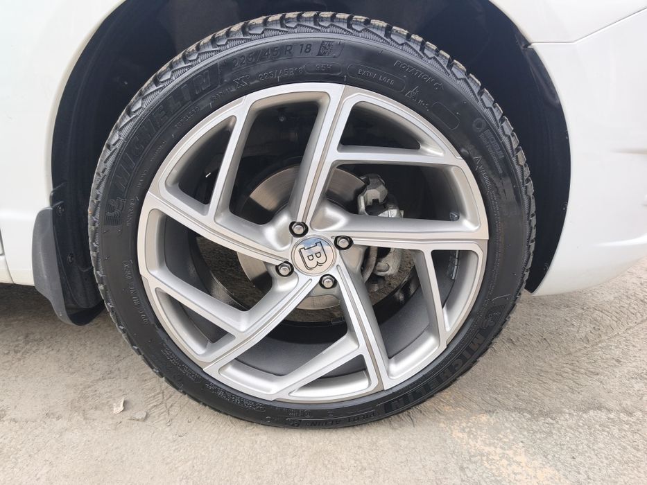 18 BENTLEY saca 4*100, Michelin balon