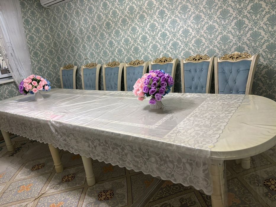 Стол,стулья продать
