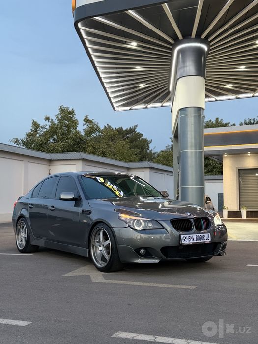 BMW E60 M54B30 530i
