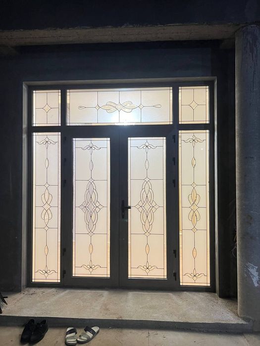 Akfa eshik va romlar