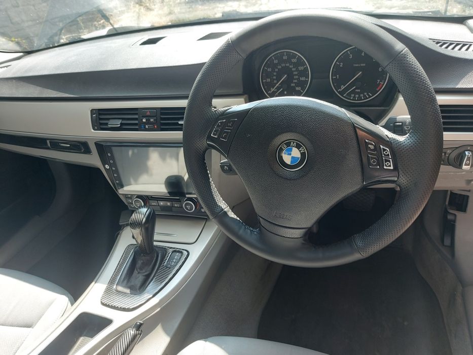 БМВ 320 Е90 фейслифт / BMW 320i E90 facelift НА ЧАСТИ