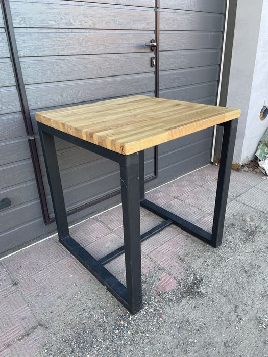 Столы деревянные