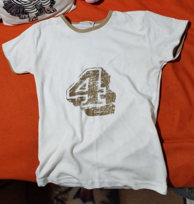 Tricou diverse alb