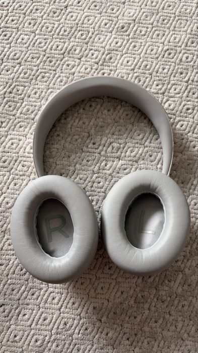 Bose 700 casti wireless