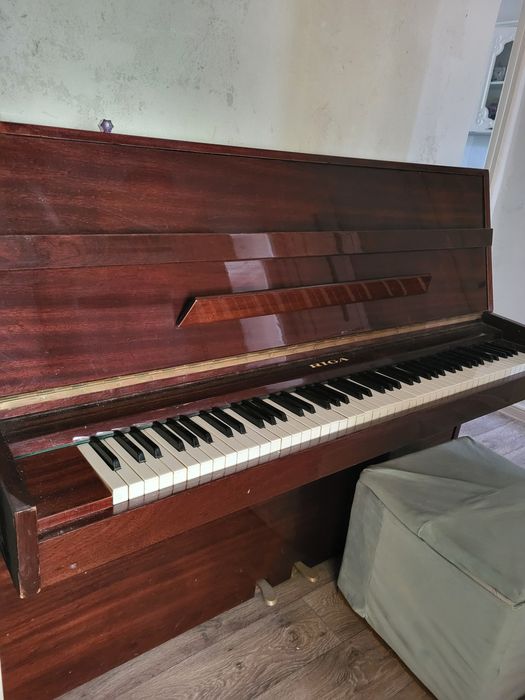 Пианино RIGA продается