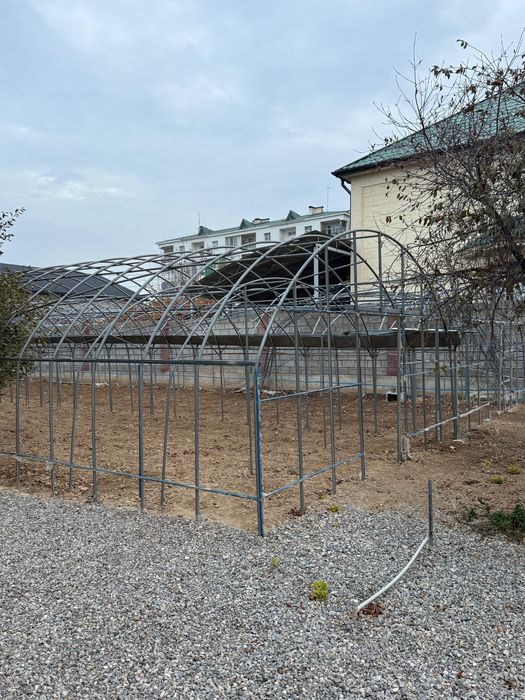 Теплица давайной