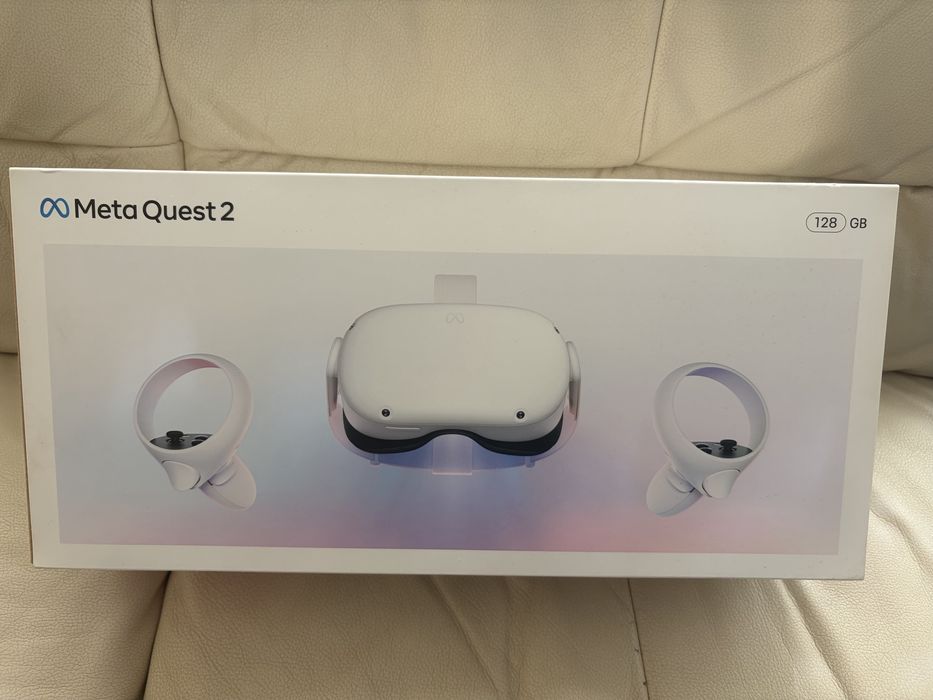 Meta Quest 2 128 GB с пълен комплект