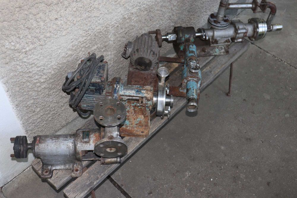 Помпа неръждаема