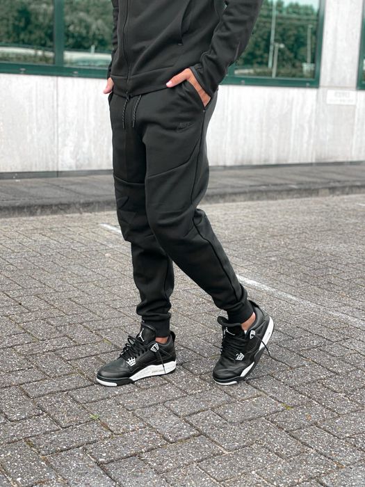 XL - Nike Tech Fleece класически - оригинален