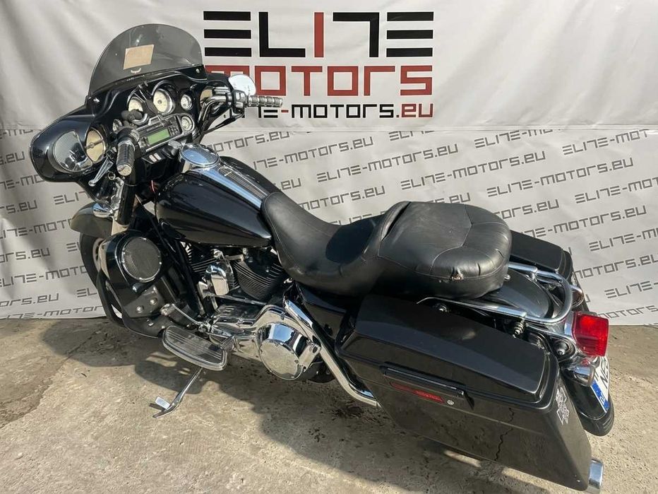 Harley-Davidson Street Glide FLHXI import Canada - posibilitate de finantare