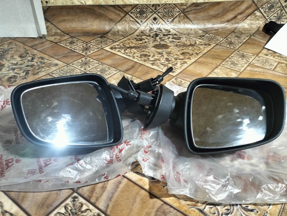 Зеркало боковое Рено Логан