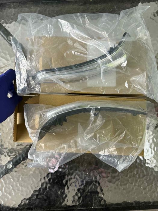 Тойота авенсис мигачи