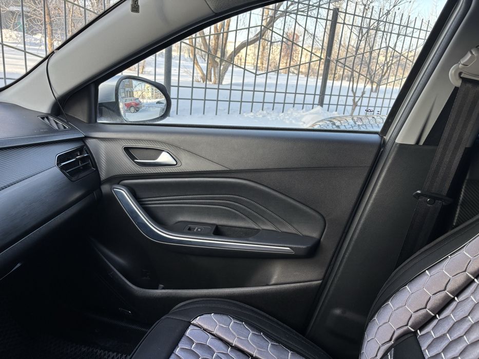 Продам автомобиль Chery Tiggo 2 PRO