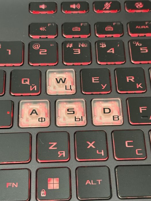 Игроовой ноутбук Asus rog strix