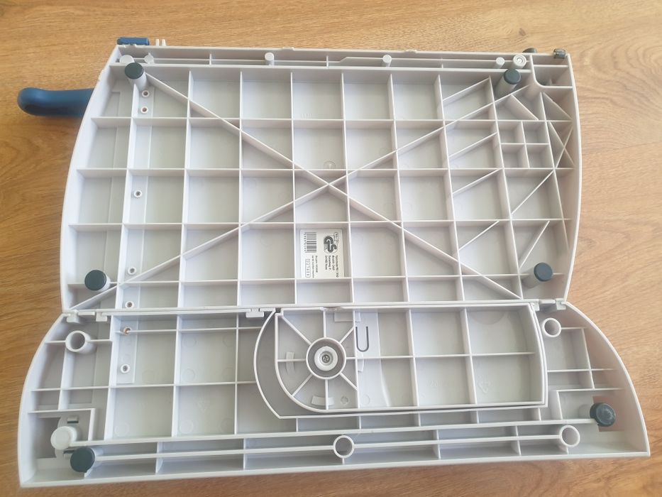 Гилотина за рязане на хартия