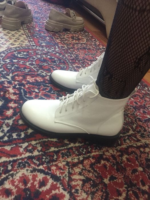 Белые ботиночки