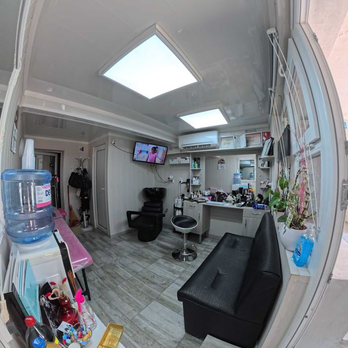 Дава се под наем  в Разград, Лудогорие -  кв.м за 306 € - Снимка #1