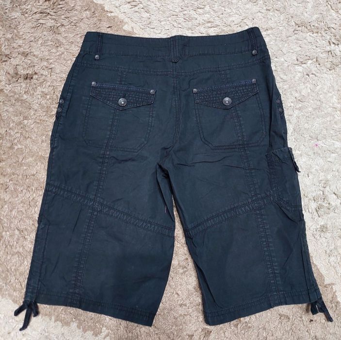 Продам джинсовые шорты