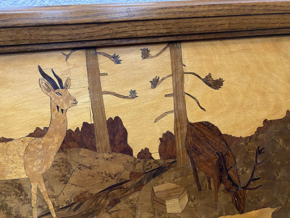 Винтидж дървена маркетерия картина елени Западна Европа 1950-те