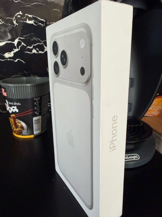 IPhone 17 Pro Max sigilat