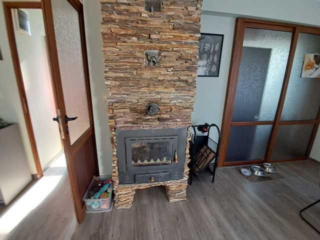 Продава нова 2 етажна къща с планинска гледка и Акт16, 13км до СлБряг