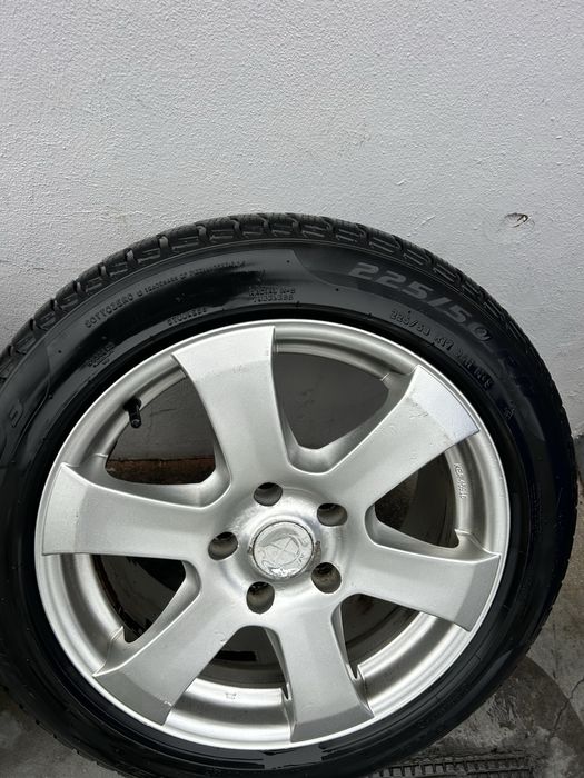 Jante + Anvelope Pirelli 225/50 R17 – Set complet,