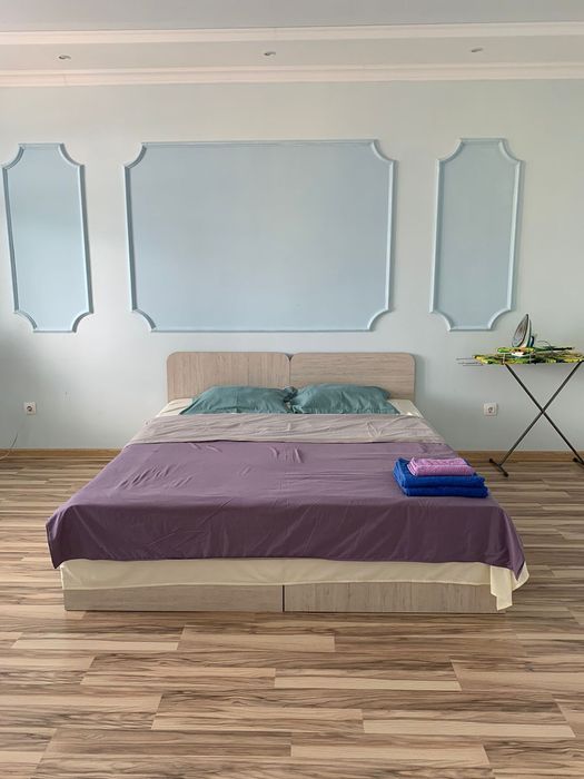 Сдается 1 ком кв посуточно Момышулы  23