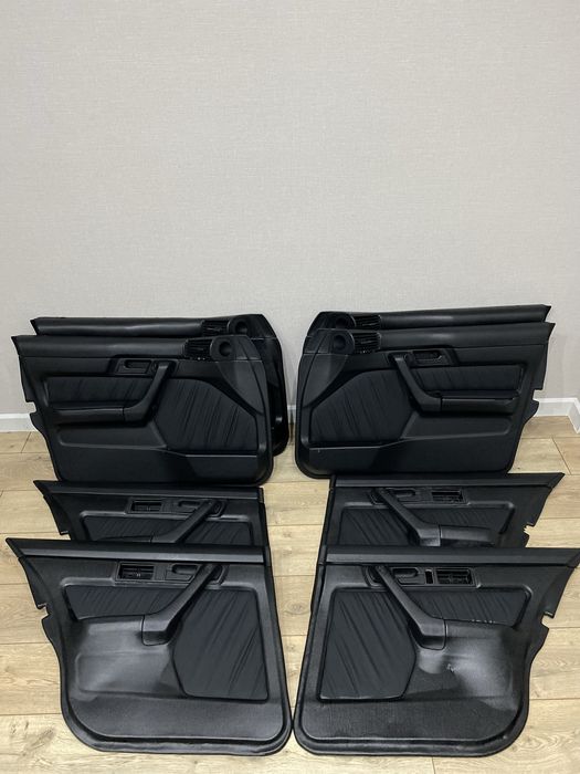 Дверные карты обшивки на бмв Е34