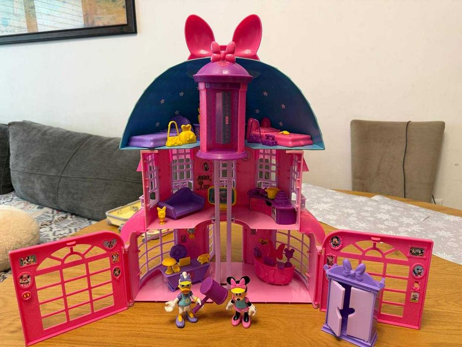 Мини Маус Къща на Щастливите Помощници / Minnie Mouse House IMC Toys