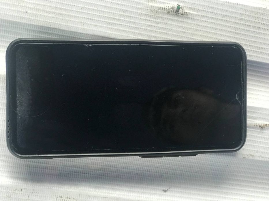 Редми 9 сотилади срочна нархи 600000минг